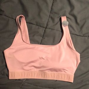 Sports bra